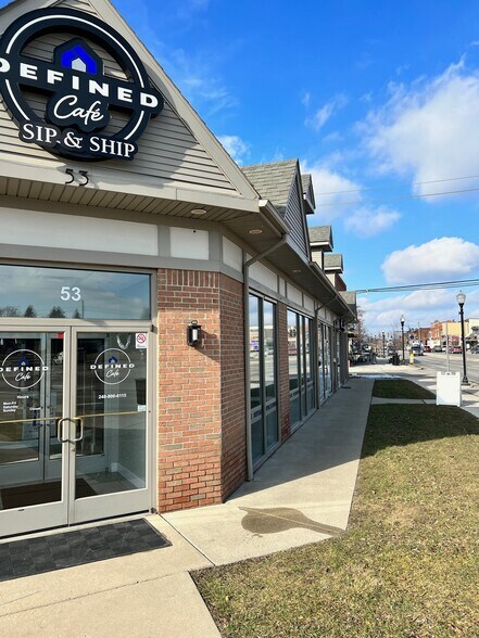 More Photos Of 53 S Washington St, Oxford Storefront For Sale