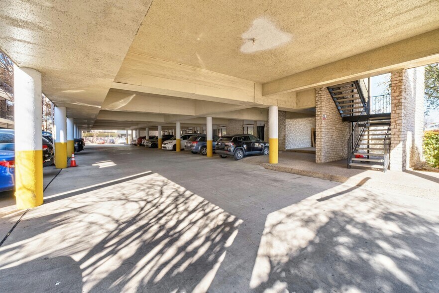 More Photos Of 2818 Nueces St, Austin Apartments For Sale