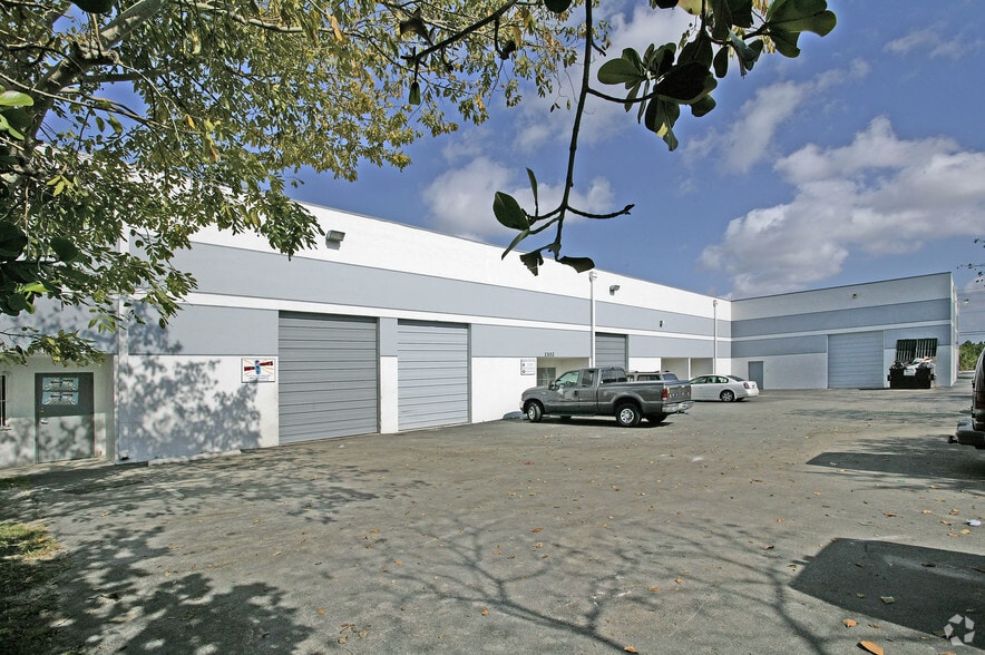 More Photos Of 13100-13120 SW 128th St, Miami Warehouse For Sale