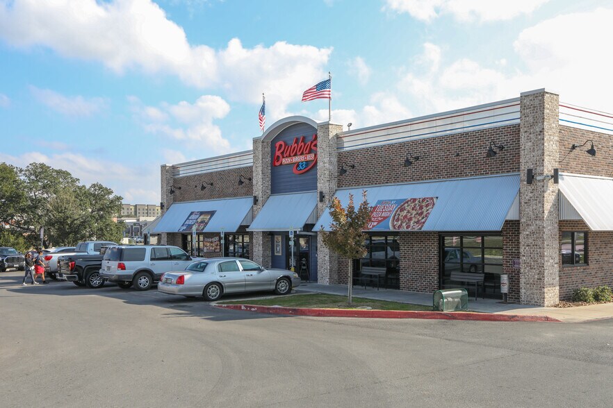 More Photos Of 2368 Military Dr, San Antonio General Retail For Sale