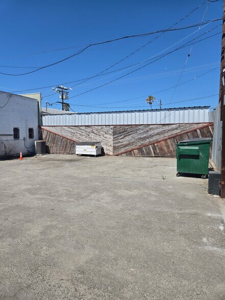 More Photos Of 147 W 155th St, Gardena Light Manufacturing For Lease