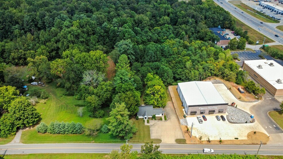 More Photos Of 451 Rossview Rd, Clarksville Office For Sale