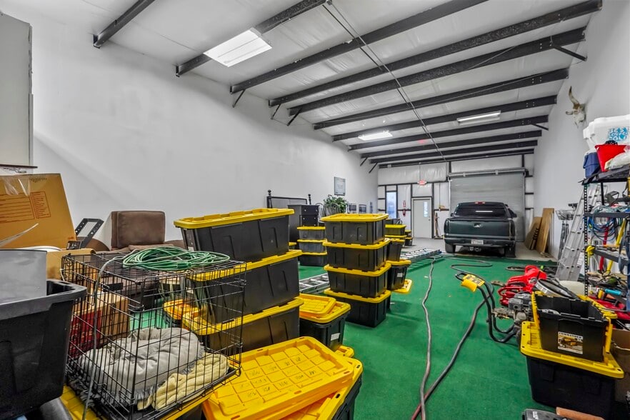 More Photos Of 12446 State Highway 205, Lavon Flex For Sale