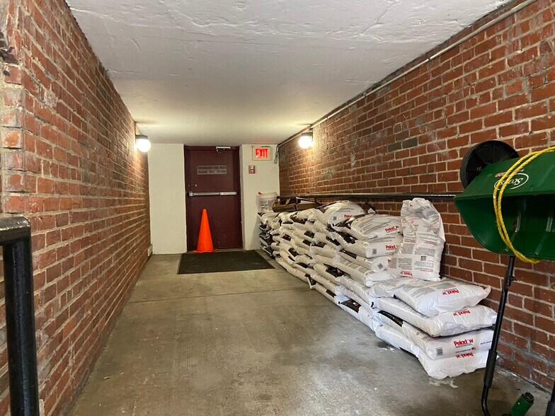 More Photos Of 28-40 Washington Ave, Chelsea Apartments For Sale
