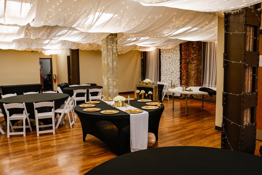 More Photos Of 210 Hale St, Charleston Office For Sale