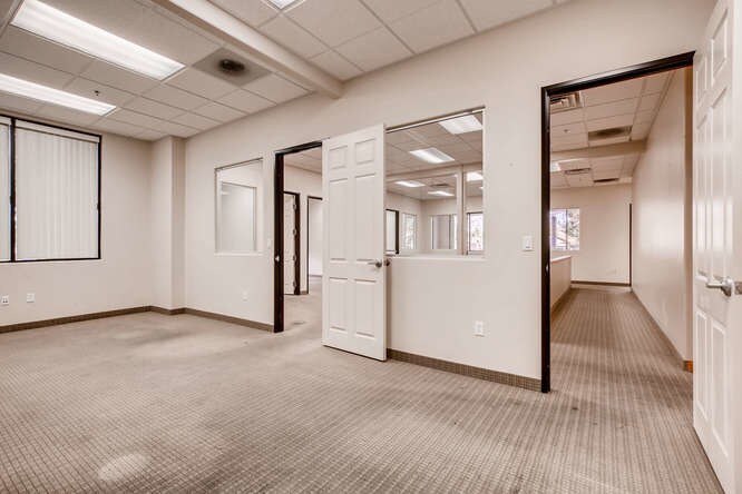 More Photos Of 1820 E Warm Springs Rd, Las Vegas Medical For Sale
