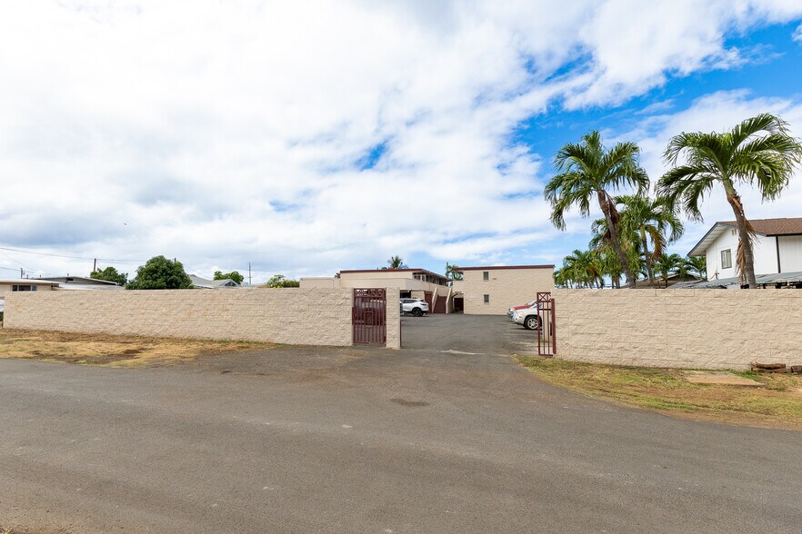 More Photos Of 84-1111 Hana St, Waianae Apartments For Sale