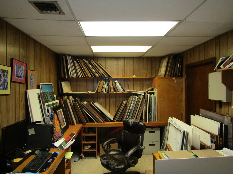 More Photos Of 4806 E Old Spanish Trl, Jeanerette Warehouse For Sale