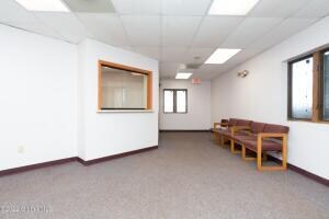 More Photos Of 2310 Nott St E, Niskayuna Medical For Lease