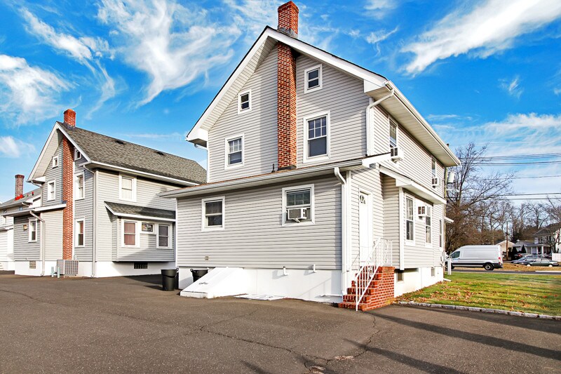 More Photos Of 211 W End Ave, Raritan Coworking Space