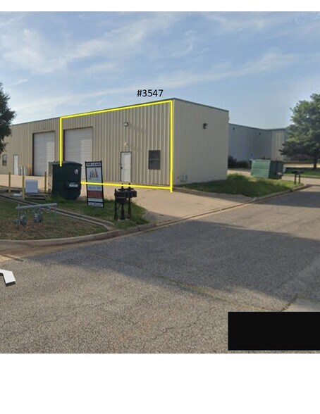 Primary Photo Of 3531-3547 MacDonnell Ave, Norman Warehouse For Lease