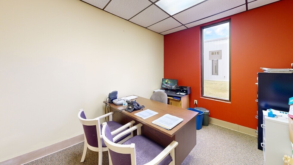 More Photos Of 8190 Pensacola Blvd, Pensacola Specialty For Sale