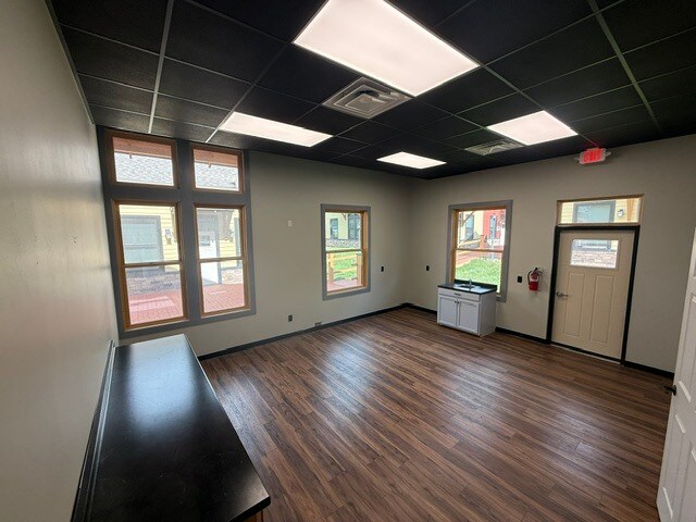 More Photos Of 520 Lew Dewitt Blvd, Waynesboro Medical For Lease