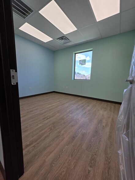 More Photos Of 1020 N Murphy Rd, Murphy Medical For Sale