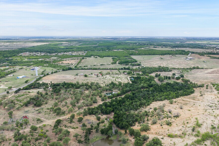 More Photos Of 9765 State Park Rd, Lockhart Land For Sale