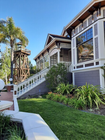 More Photos Of 721 S A St, Oxnard Office For Lease