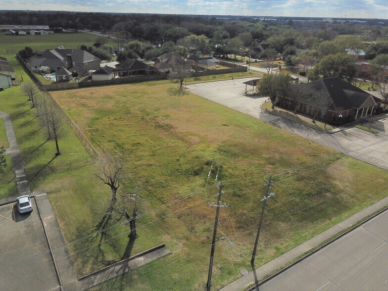 More Photos Of 960 Fairmont Pky, Pasadena Land For Sale