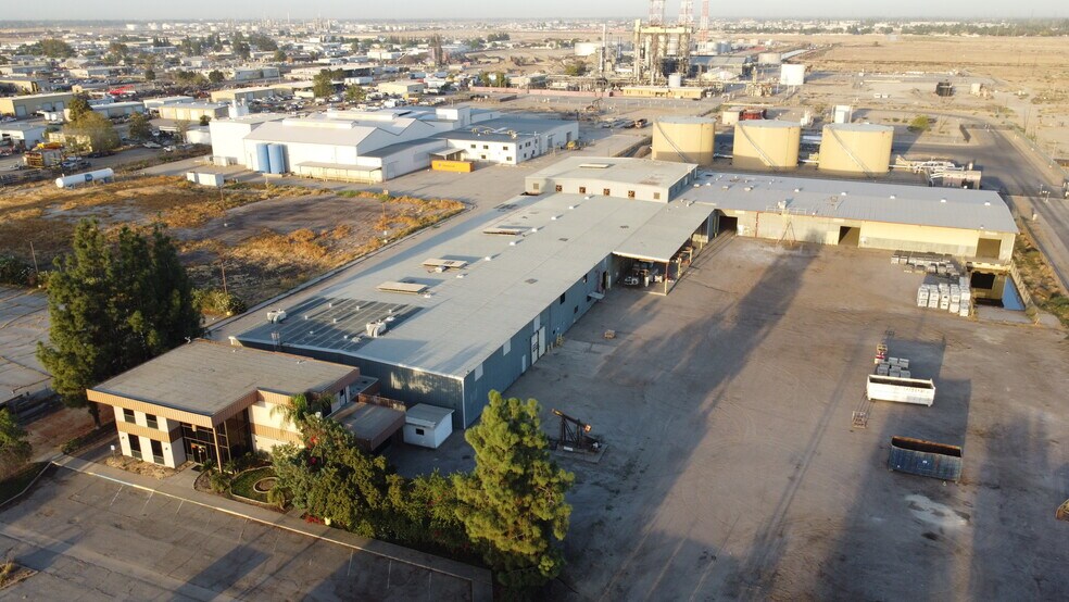 More Photos Of 3801 Standard St, Bakersfield Manufacturing For Sale