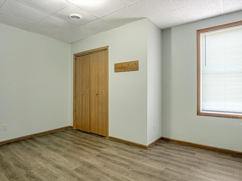 More Photos Of 200 N Main St, Dupo Specialty For Sale