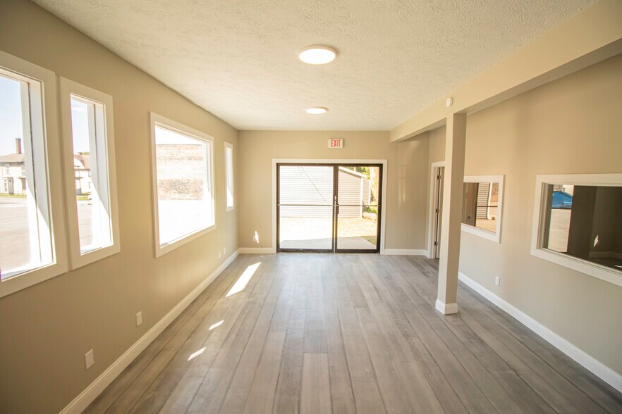 More Photos Of 1200 Main St, Lafayette Storefront Retail Office For Lease