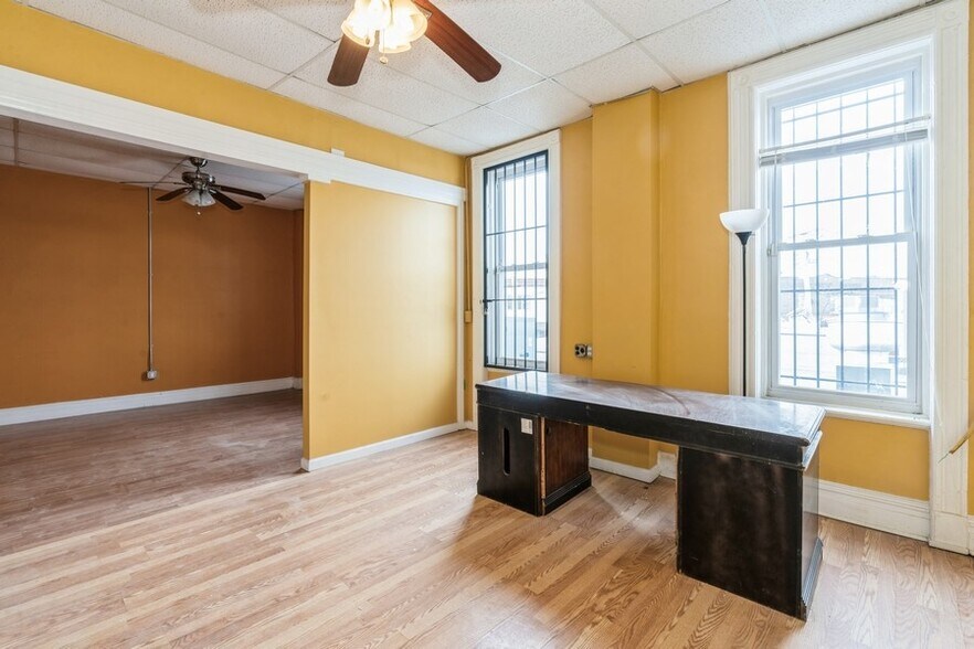 More Photos Of 1309-1313 Paterson Plank Rd, Secaucus Restaurant For Lease