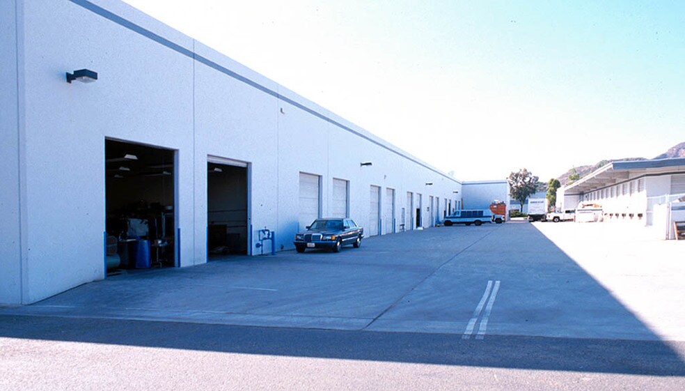 More Photos Of 1200 Lawrence Dr, Newbury Park Warehouse For Lease