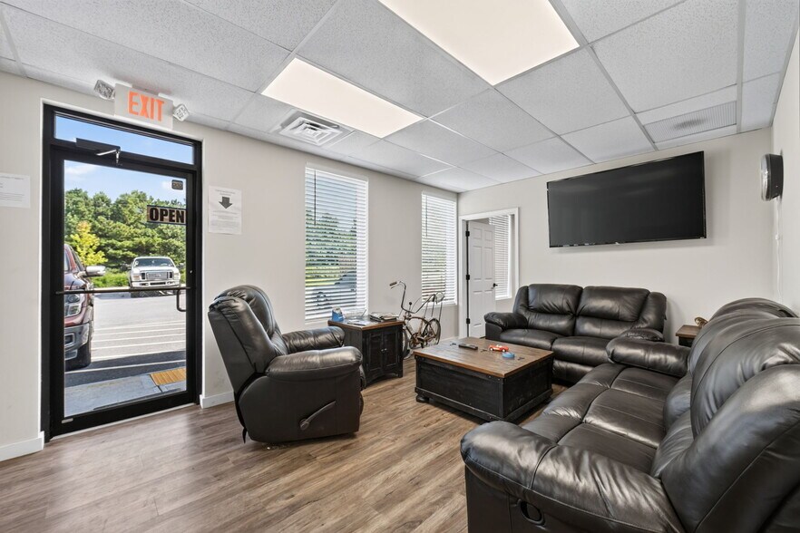 More Photos Of 0 Leroy Anderson, Monroe Warehouse For Sale