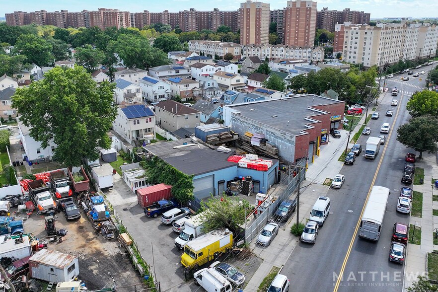 Primary Photo Of 17242 Baisley Blvd, Jamaica Industrial For Sale