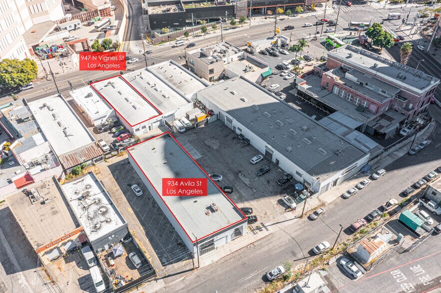 More Photos Of 934 Avila St, Los Angeles Warehouse For Lease