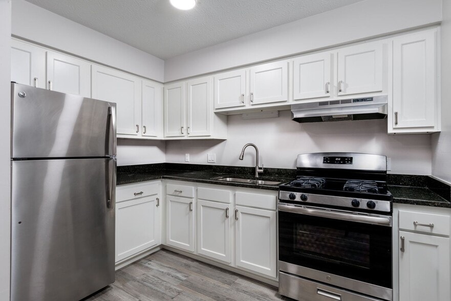 More Photos Of 4577 Olentangy River Rd, Columbus Apartments For Sale