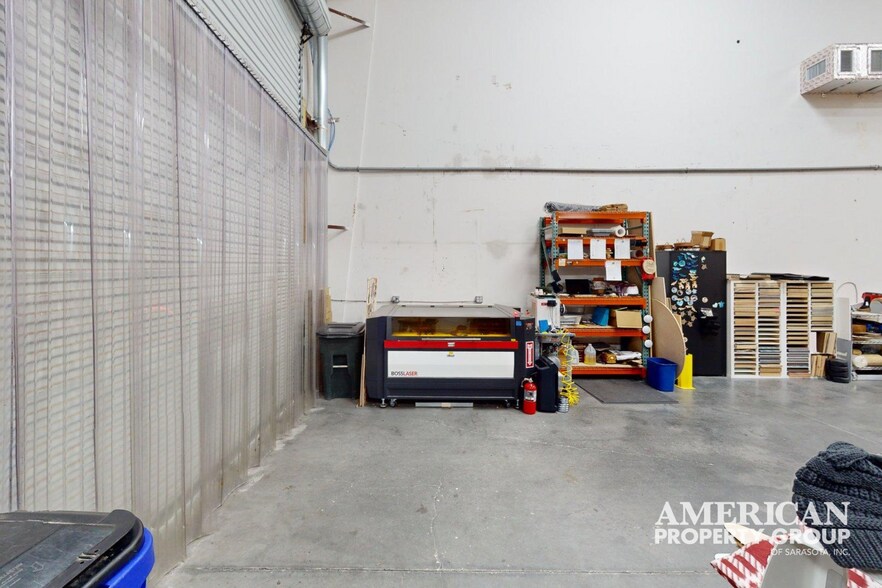 More Photos Of 4532 McAshton St, Sarasota Truck Terminal For Sale