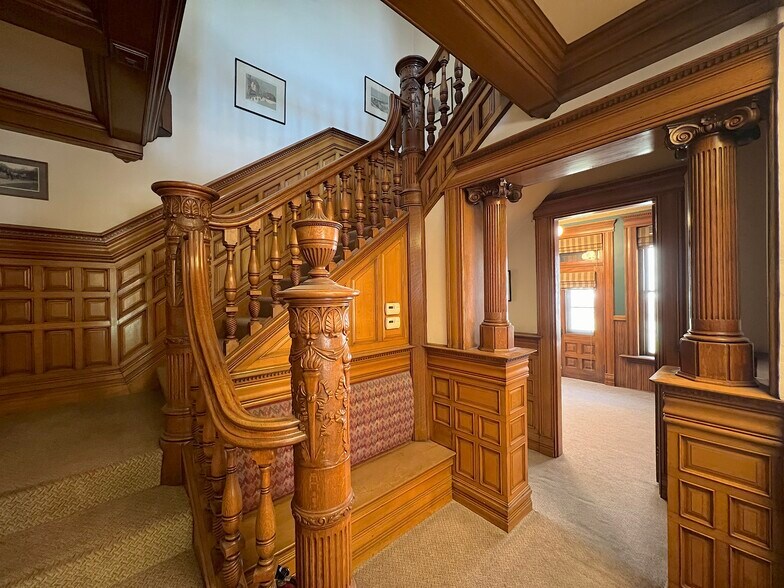 More Photos Of 130 W Main St, New Britain Office For Lease