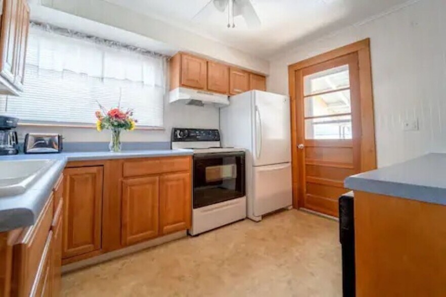 More Photos Of , Johnson City Specialty For Sale