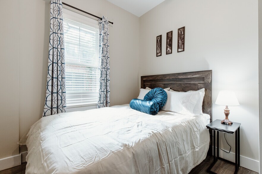 More Photos Of 616 S Converse St, Spartanburg Apartments For Sale