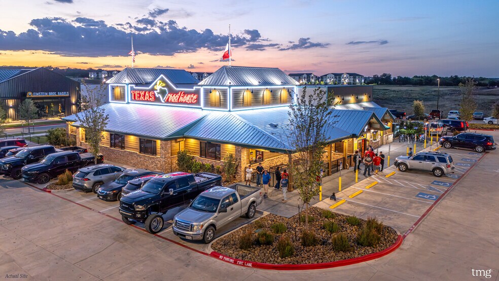 More Photos Of 829 W State Highway 71, Bastrop Restaurant For Sale
