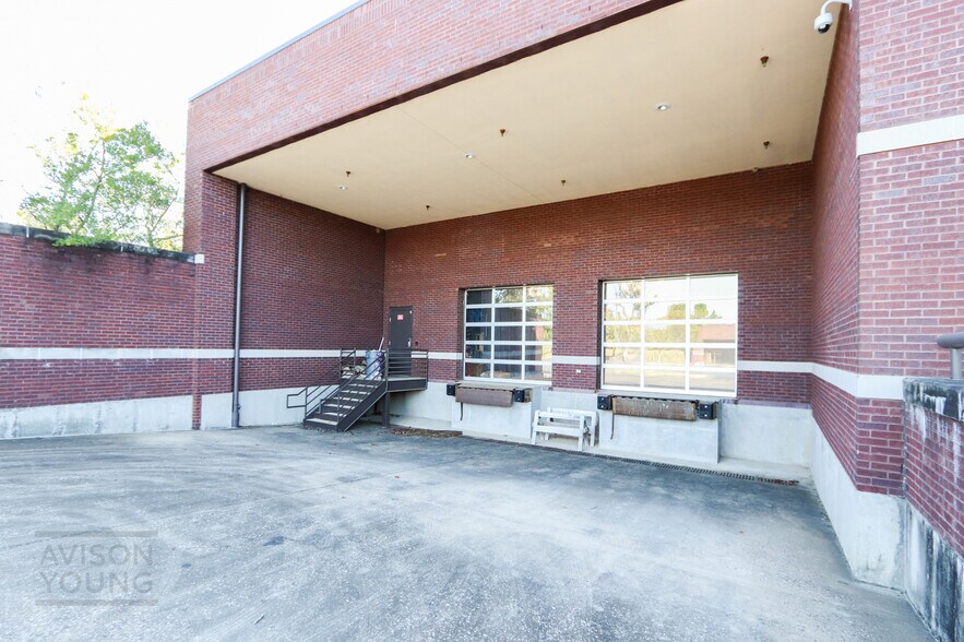 More Photos Of 3860 Forest Hill Irene Rd, Memphis Sports And Entertainment For Lease