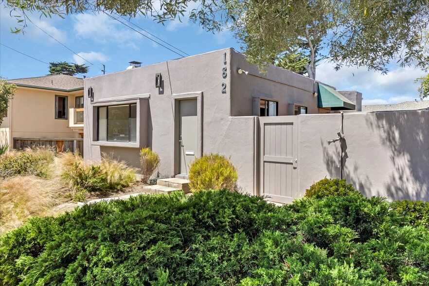 More Photos Of 182 El Dorado St, Monterey Medical For Sale