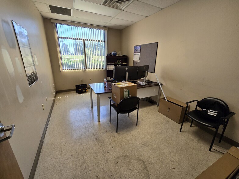 More Photos Of 2785 McCracken Rd, Hernando Manufacturing For Lease