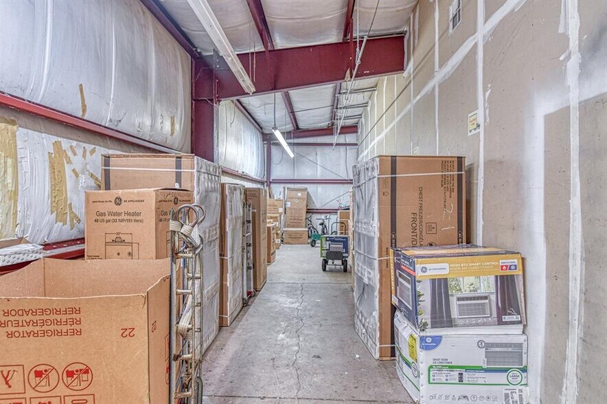 More Photos Of 102 E Central Blvd, Anadarko General Retail For Sale