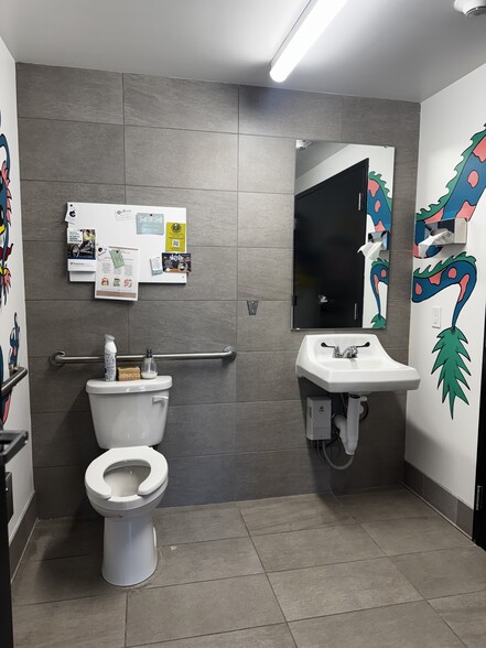 More Photos Of 1224 Prospect St, Indianapolis Apartments For Lease