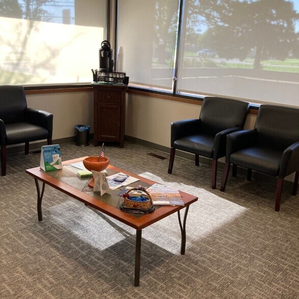More Photos Of 3734 N Arkansas Ave, Wichita Medical For Sale