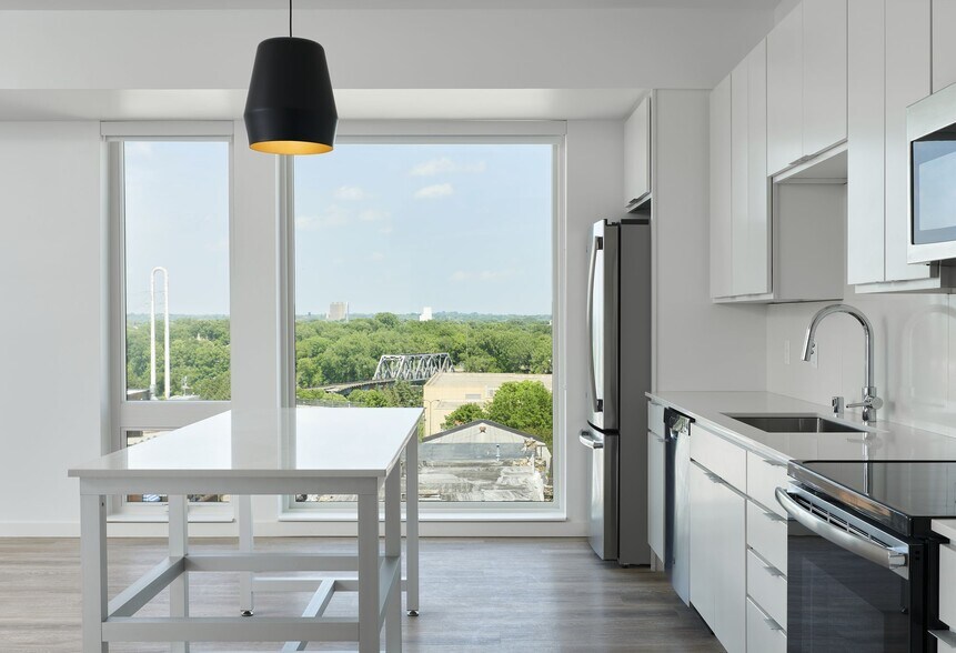 More Photos Of 120 2nd St N, Minneapolis Apartments For Sale