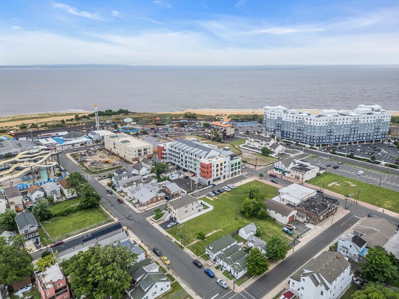 More Photos Of 19 Carr Ave, Keansburg Apartments For Lease