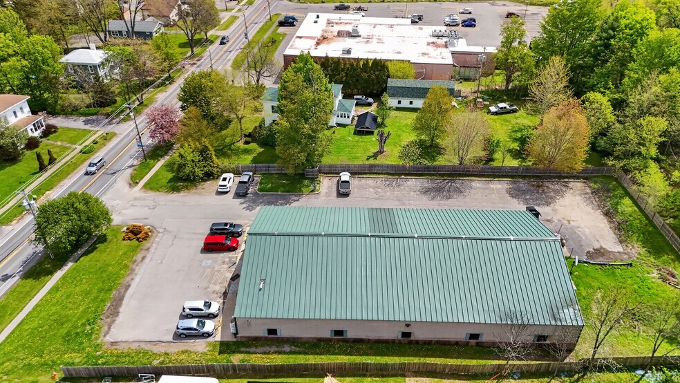 More Photos Of 3391 Main St, Mexico Freestanding For Sale