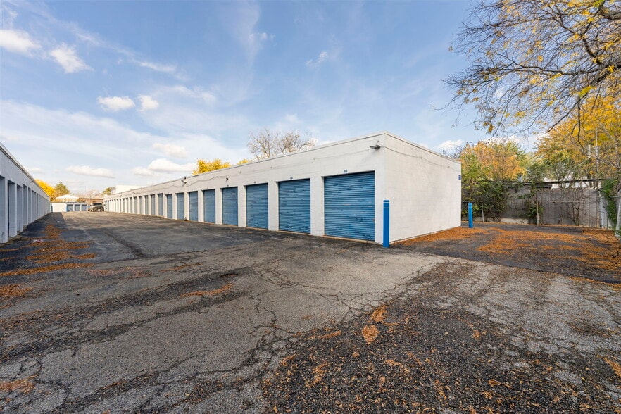 More Photos Of ,  Unknown For Sale