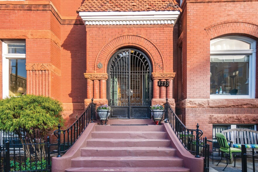 More Photos Of 1755 18th St Nw, Washington Apartments For Sale