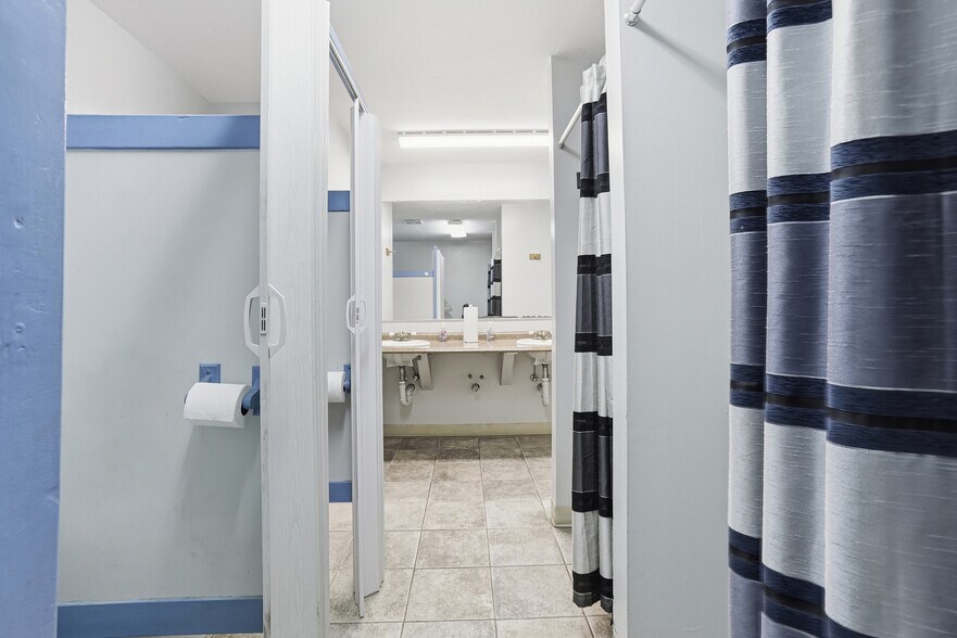 More Photos Of 423 Aquia Creek Rd, Stafford Marina For Sale