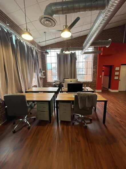 More Photos Of 241 E 4th St, Frederick Loft Creative Space For Sale