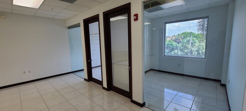 More Photos Of 7950 NW 53rd St, Doral Medical For Sale