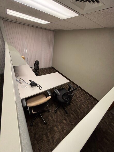 More Photos Of 456 Fulton St, Peoria Office For Sale